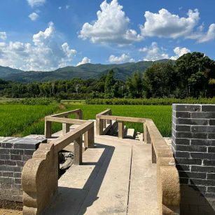 鞍山花岗岩仿古石材景区使用案例