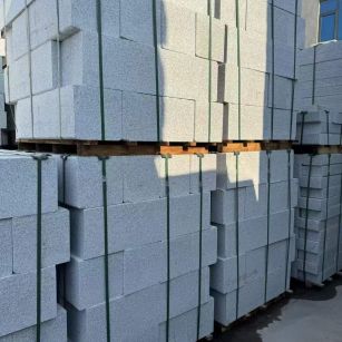 鞍山 芝麻白路沿石