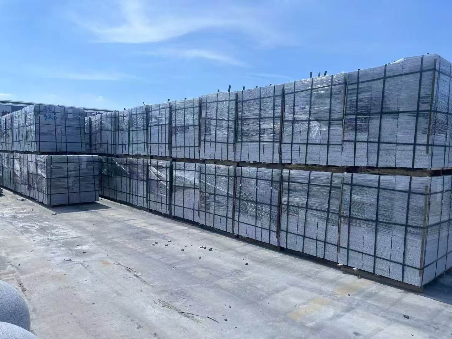 鞍山 芝麻白火烧成品300*600地铺料，大量现货，物美价廉