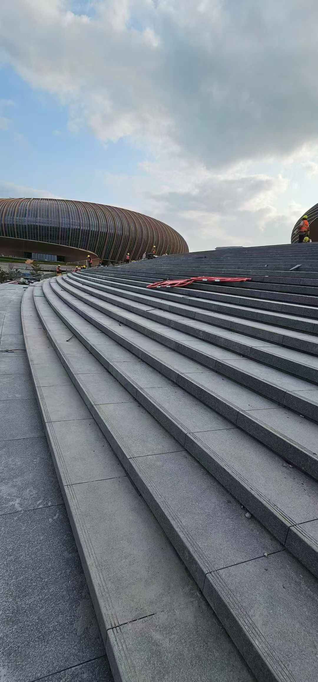 鞍山 弧形整石台阶铺装效果图