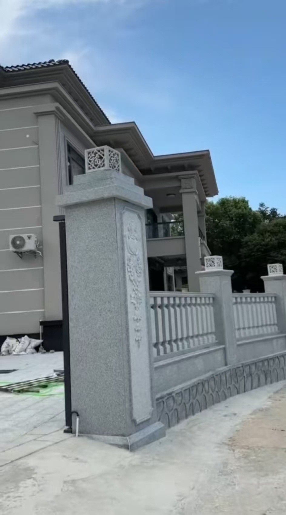 鞍山 芝麻白别墅围墙栏杆，私人订制