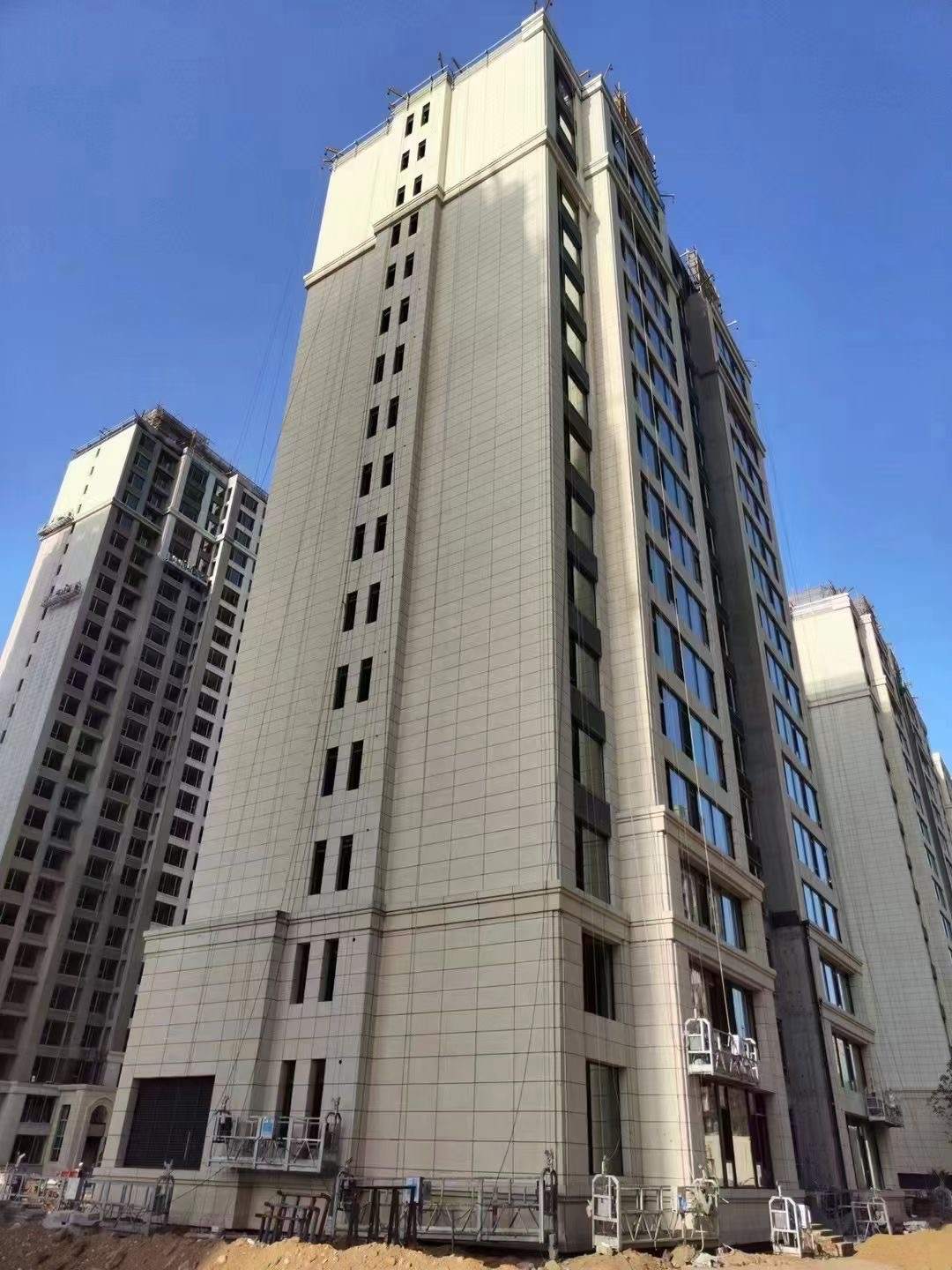 鞍山黄金麻高端小区，外墙干挂