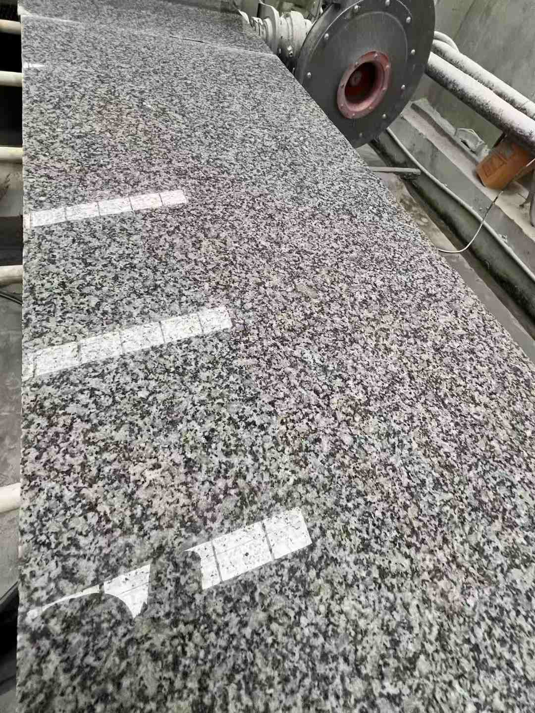 鞍山 芙蓉白光面